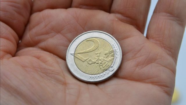De betalar 25 000 euro för denna 2-euromynt: du kan ha den hemma eftersom den är mycket vanlig