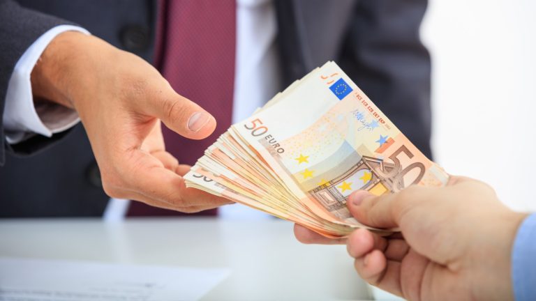De tre nycklarna som tvingar din bank att betala dig pengarna för ett bedrägeri som du har utsatts för, enligt en advokat